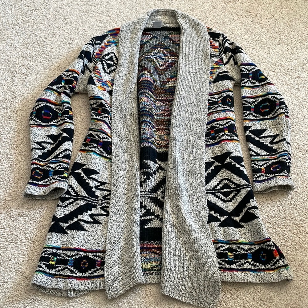 Northern Angel. Womens tan Aztec cardigan. Size small.